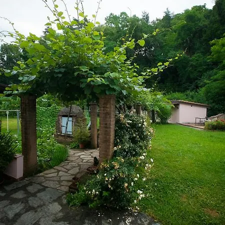 Alojamento de Acomodação e Pequeno-almoço Welcome Sarzana