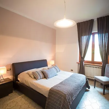 Alojamento de Acomodação e Pequeno-almoço Welcome Sarzana