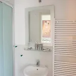 B&B Welcome 사르자나
