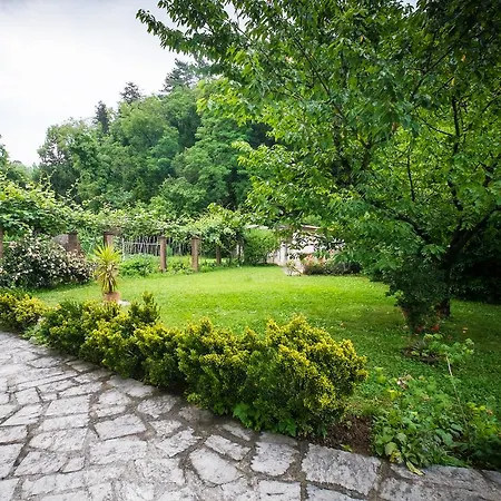Welcome 3* Sarzana